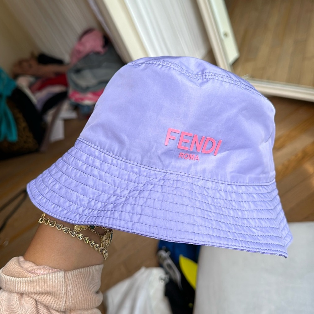 Fendi bucket hat